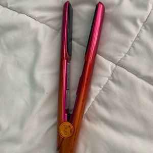 ghd hair straightener